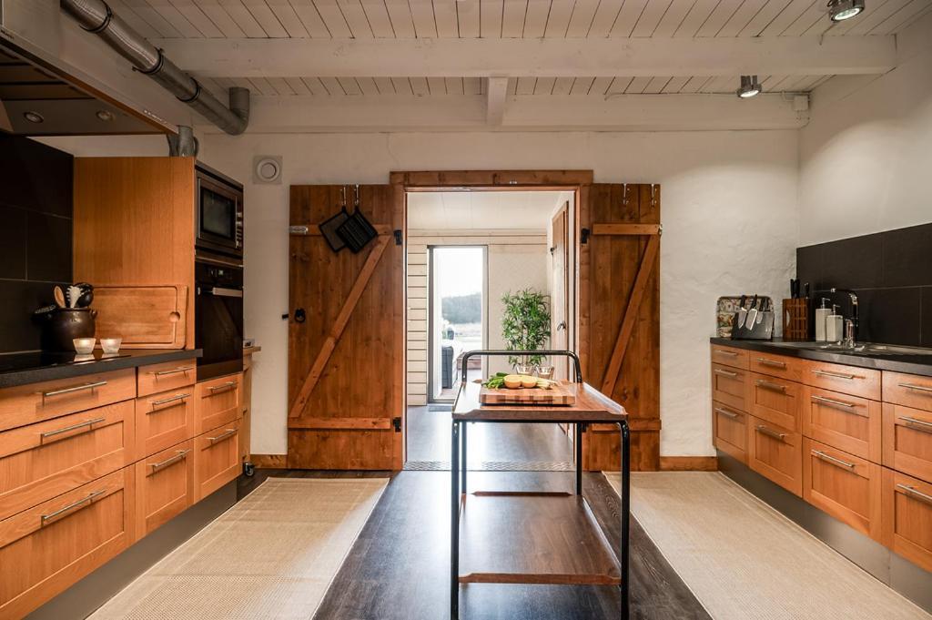 Unique Rustic Property In Skane Linderod Exteriör bild