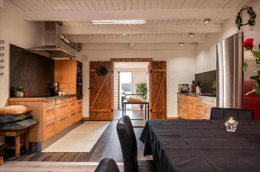 Unique Rustic Property In Skane Linderod Exteriör bild